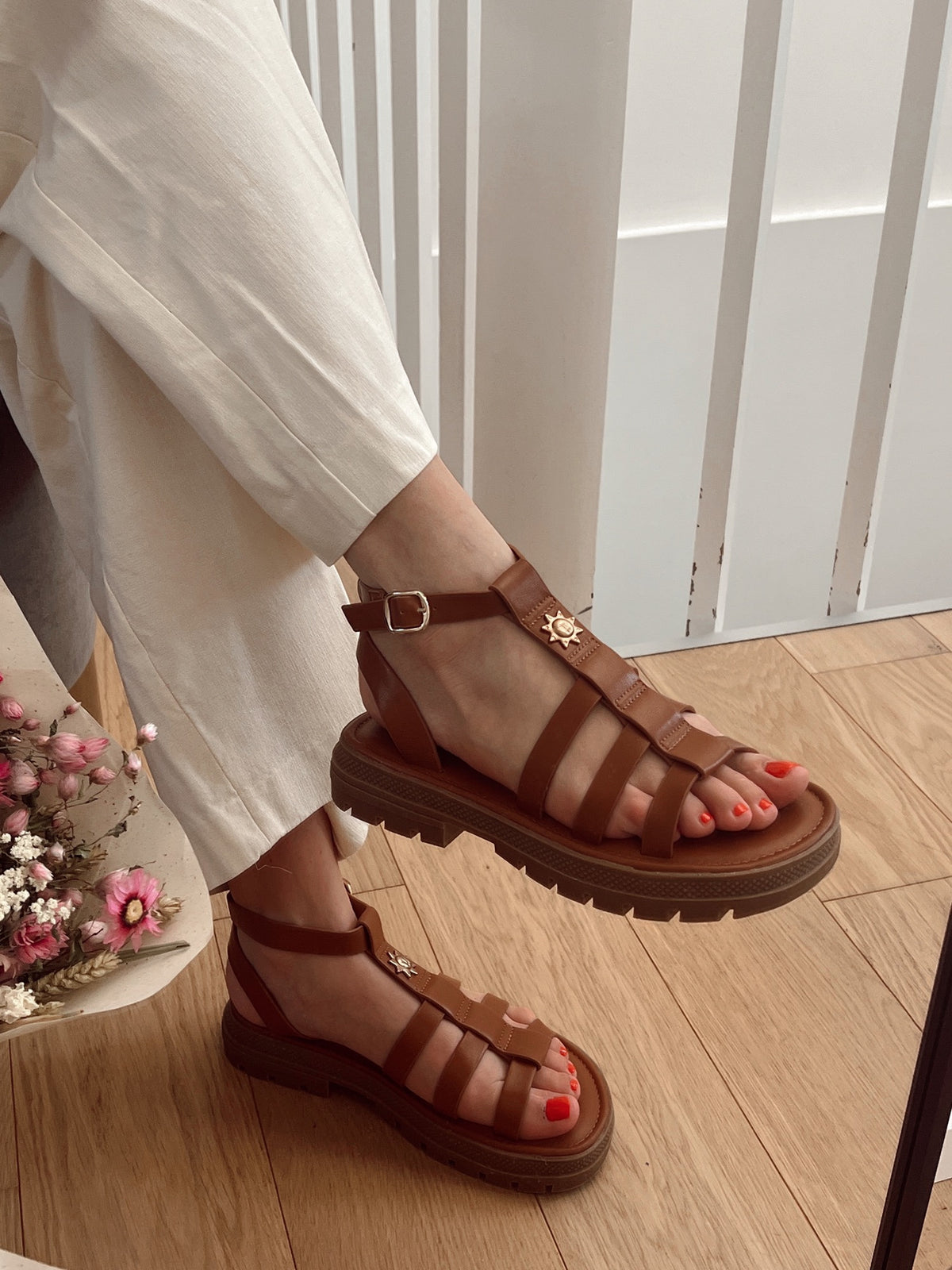 Sandals HIRO Brown