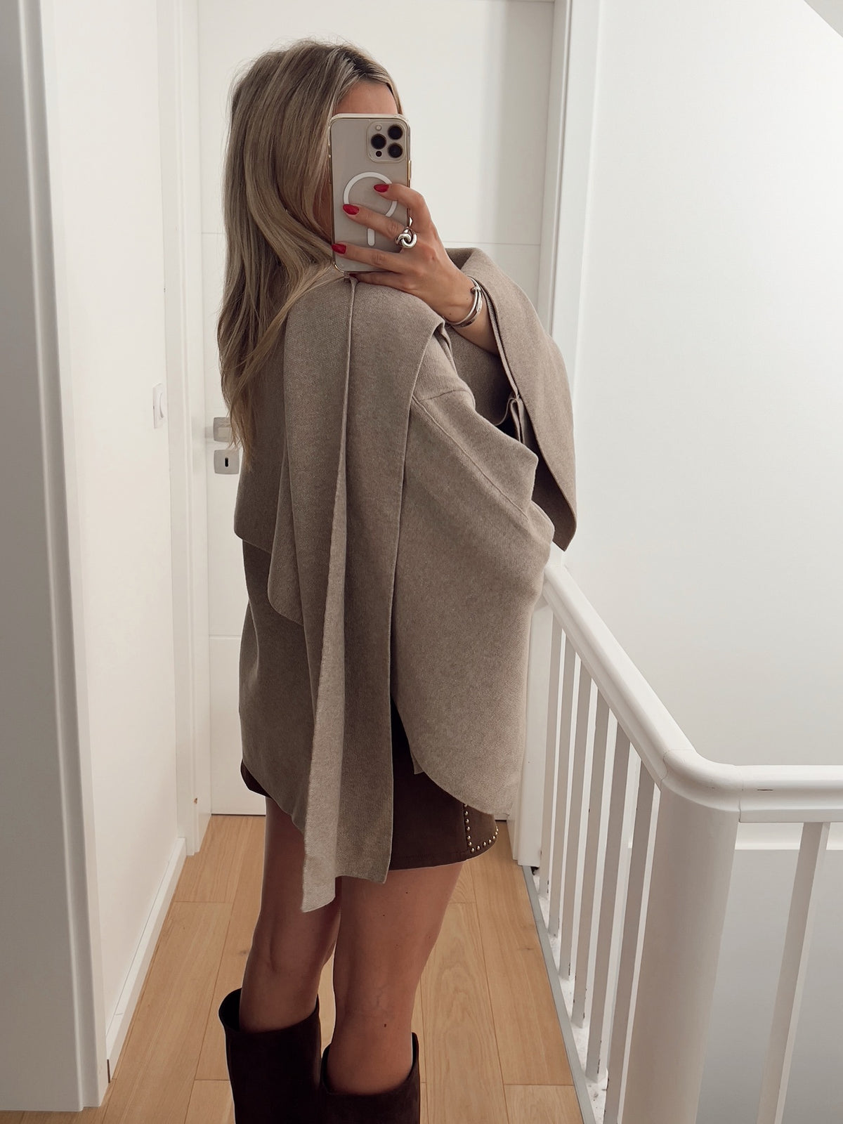 Cape DJOREME Beige