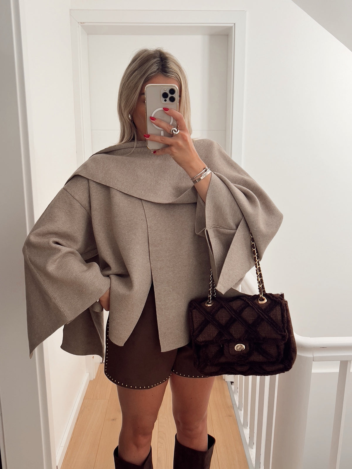 Cape DJOREME Beige