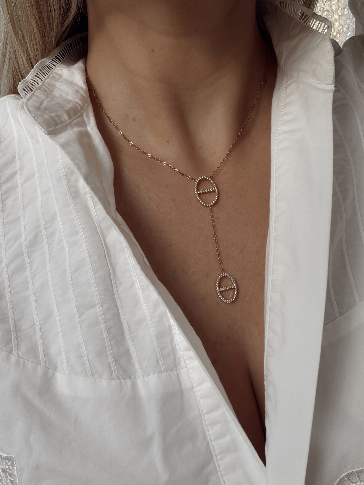Collar NOTO Dorado