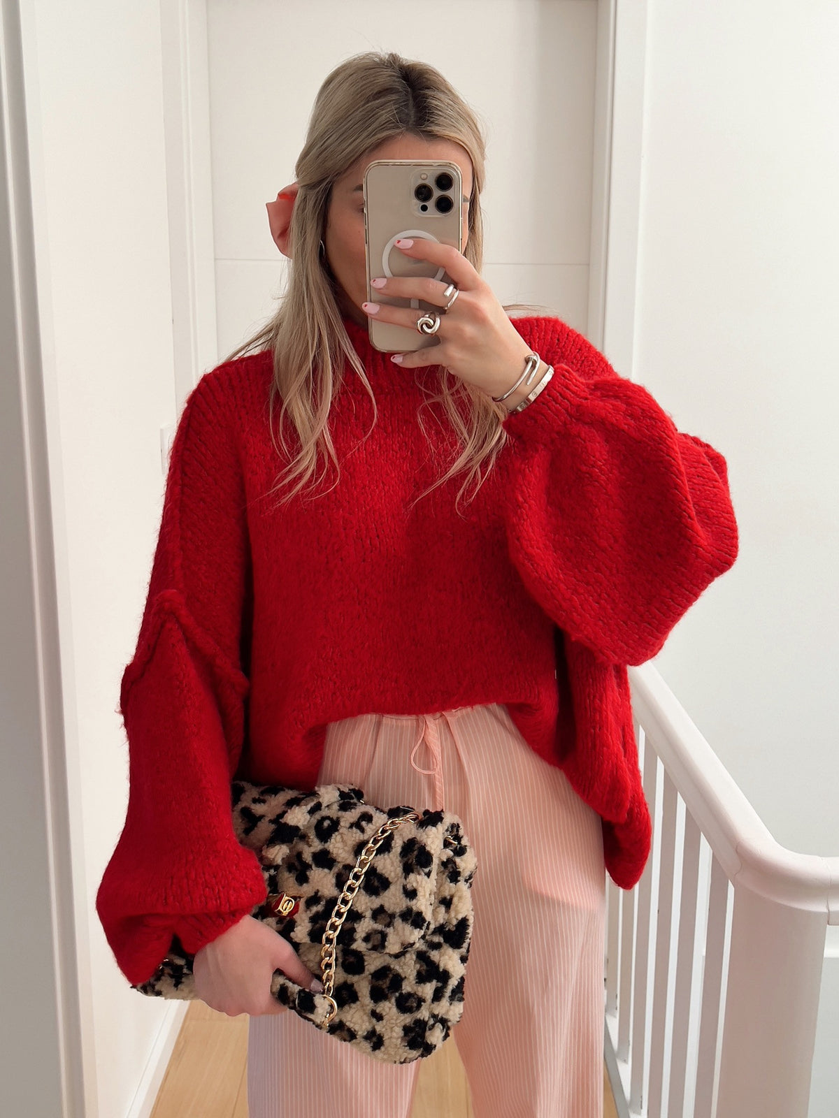 Pull BRED Rouge