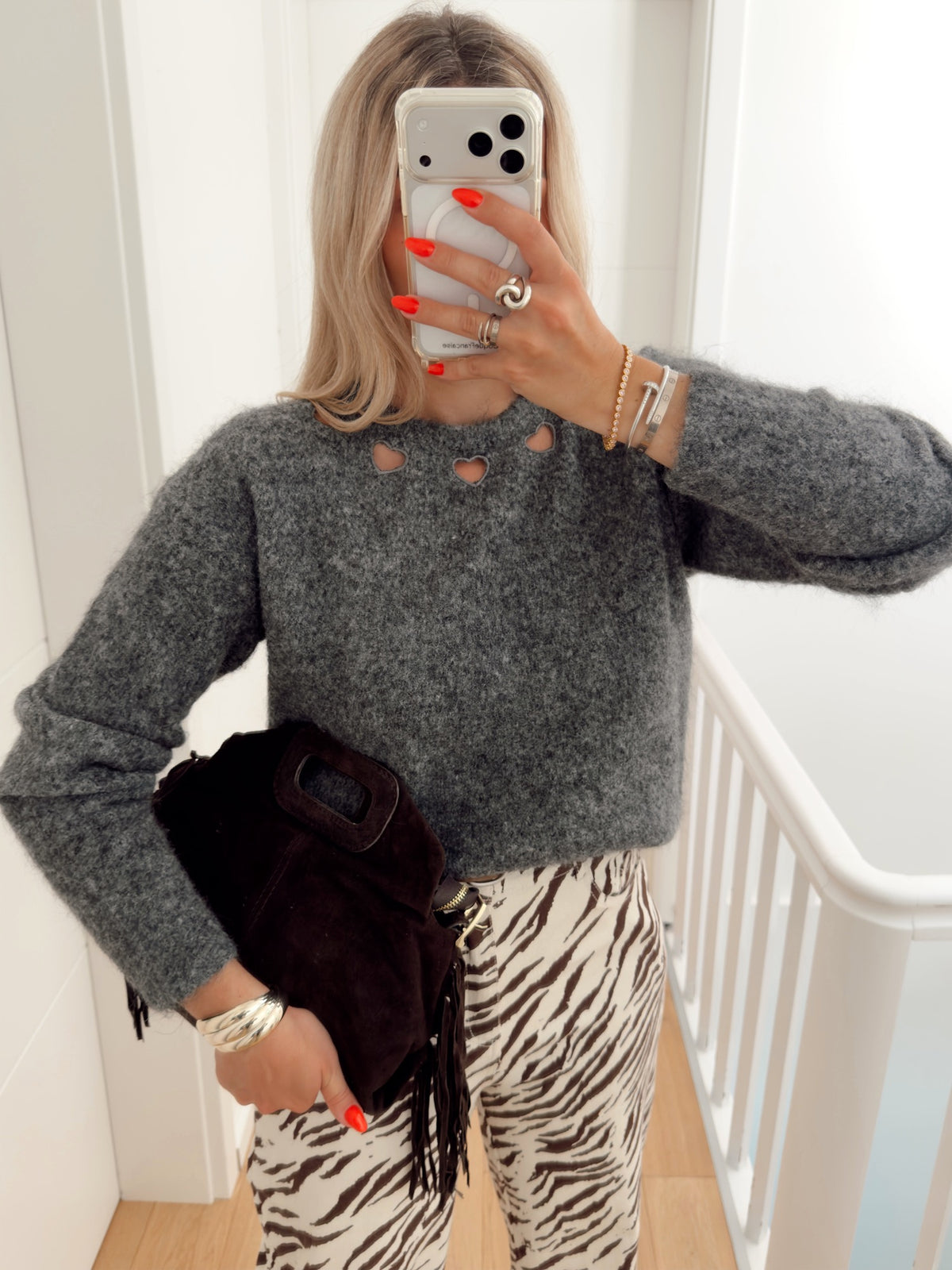 Pull BELLE