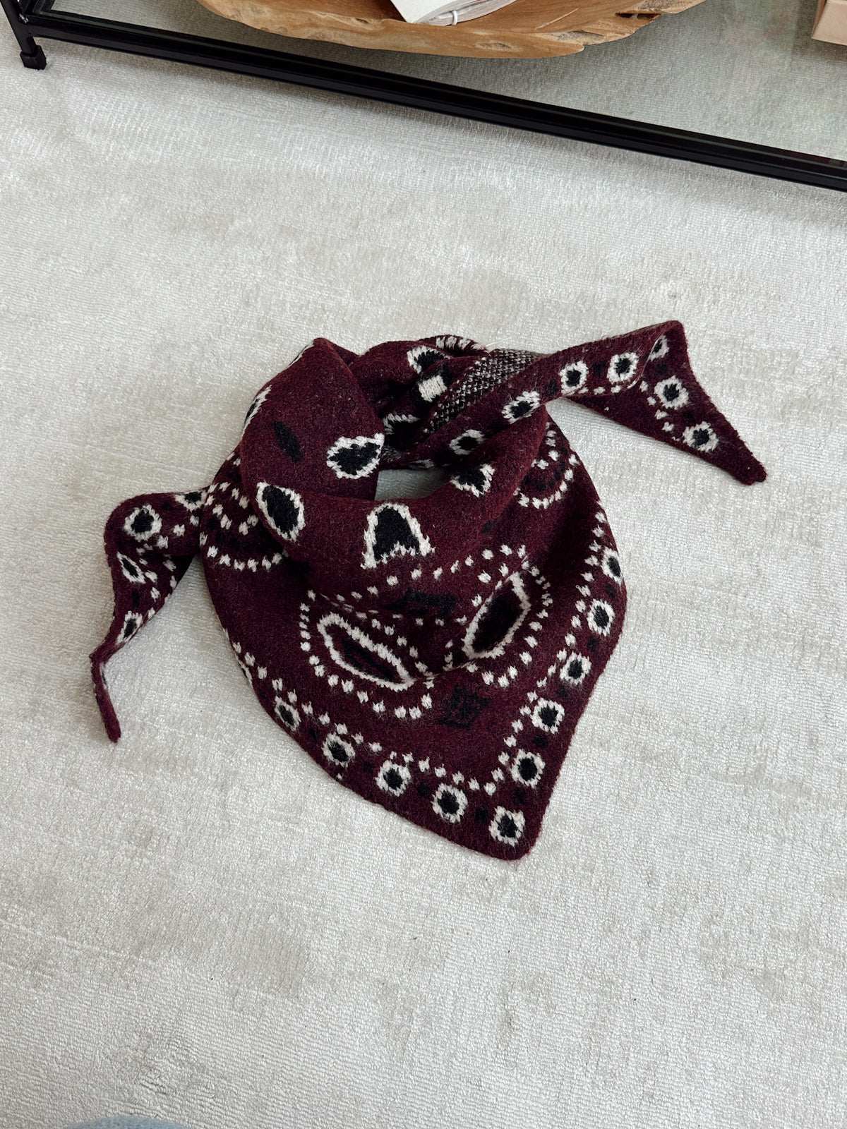 PRE COMMANDE Foulard NESK