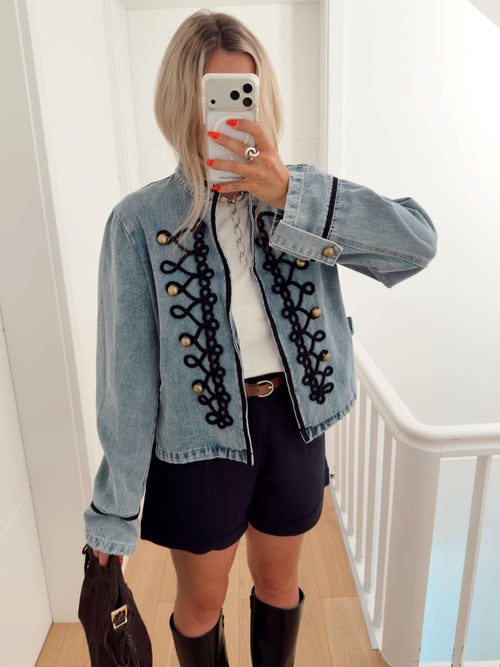 Jacke BONI