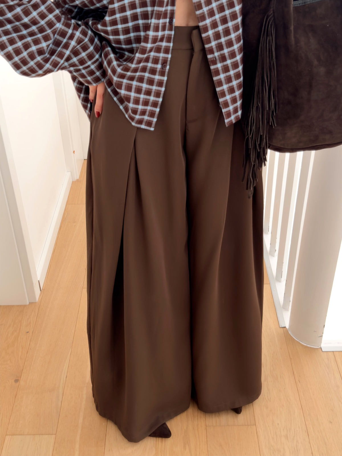 Hose BROWN